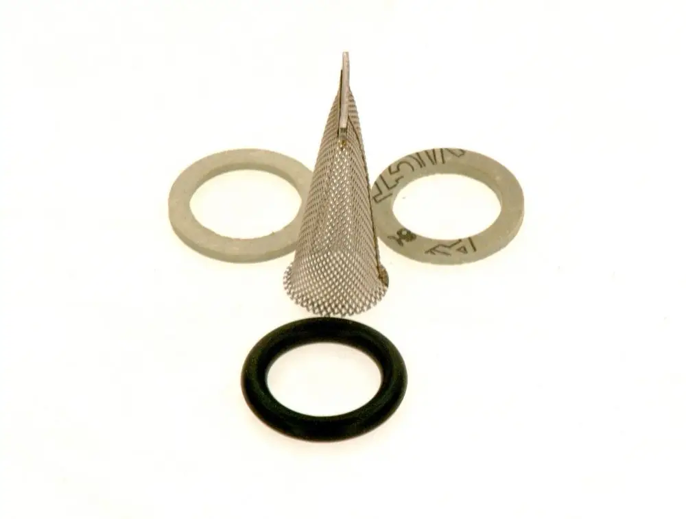 Mehrere Dichtungsringe und ein метtalischer Filter mit konischer Form, die möglicherweise zu einem BOSCH Produkt gehören.